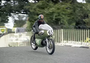 Chas Mortimer Collection: Chas Mortimer (Aermacchi) 1968 Lightweight Manx Grand Prix