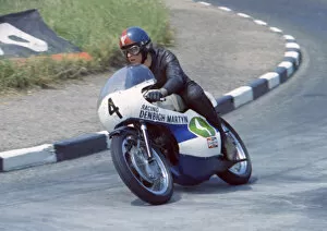 Images Dated 22nd October 2018: Chas Mortimer (Yamaha) 1970 Lightweight TT