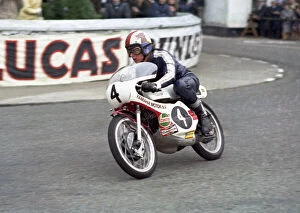 Images Dated 16th August 2016: Chas Mortimer (Yamaha) 1971 Ultra Lightweight TT
