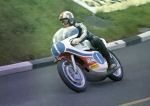Images Dated 30th June 2022: Chas Mortimer (Yamaha) 1972 Junior TT