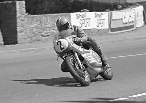 Images Dated 20th August 2022: Chas Mortimer (Yamaha) 1975 Junior TT