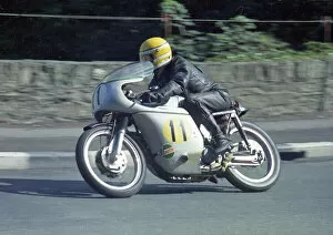 Images Dated 18th June 2021: Chris Bond (Norton) 1972 Senior Manx Grand Prix