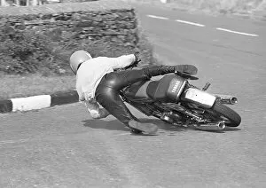 Images Dated 23rd February 2020: Chris Fargher (Yamaha) 1978 Jurby Road