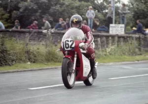 Images Dated 6th March 2022: Chris Kneen (Yamaha) 1982 Southern 100