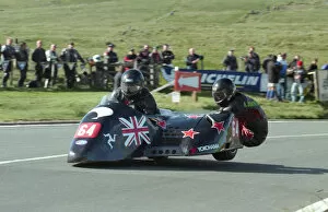 Images Dated 5th June 2020: Chris Lawrance & Richard Lawrance (Derbyshire Yamaha) 1999 Sidecar TT