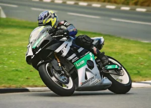Images Dated 11th August 2018: Chris Palmer (Suzuki) 2004 Formula One TT