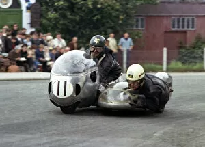 Images Dated 10th December 2017: Chris Vincent & Terry Harrison (BMW) 1965 Sidecar TT