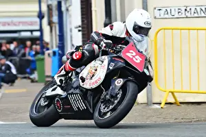 Chris White (Honda) 2015 Newcomers Manx Grand Prix