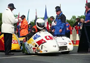 Claude Montagnier & Gerard Midrouet (Kawasaki Windle) 2000 Sidecar TT