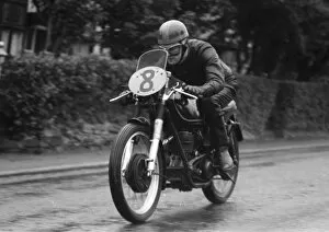 Images Dated 16th October 2018: Cliff Ellerby (AJS) 1955 Lightweight TT