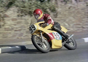 Images Dated 12th August 2021: Cliff Mylchreest (Yamaha) 1982 Senior Manx Grand Prix
