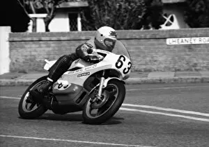 Images Dated 10th January 2019: Colin Bevan (Yamaha) 1977 Junior Manx Grand Prix