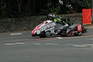 Images Dated 10th June 2016: Colin Buckley & Robbie Shorter (Carl Cox) 2016 Sidecar 2 TT