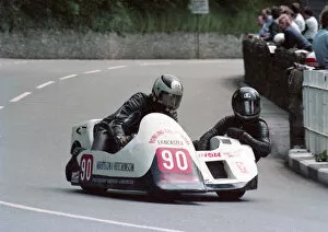 Images Dated 5th March 2020: Colin Jacobs & Derek Fielding (Yamaha) 1986 Sidecar TT