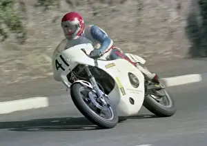 1982 Senior Manx Grand Prix Prints: Colin Pearson (Suzuki) 1982 Senior Manx Grand Prix