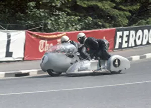 Images Dated 29th August 2020: Colin Seeley & Ray Lindsay (BMW) 1967 Sidecar TT