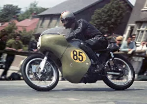 Images Dated 12th September 2020: Colin Thompson (Norton) 1967 Senior TT