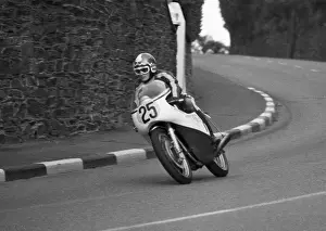 Colin Wilkinson (Norton) 1971 Senior Manx Grand Prix practice