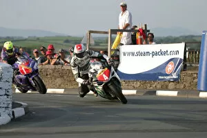 Images Dated 8th July 2021: Conor Cummins (Yamaha) 2007 Steam Packet Races