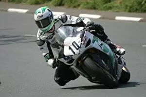 Images Dated 4th June 2007: Conor Cummins (Yamaha) 2007 Superbike TT