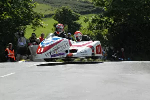 Images Dated 8th June 2009: Conrad Harrison & Kerry Williams (Shelbourne Honda) 2009 Sidecar TT