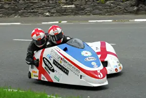 Conrad Harrison & Mike Aylott (Shelbourne Honda) 2013 Sidecar TT