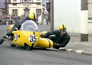 Bill Copson Collection: Bill Copson & Harvey Sunderland (BSA) leave Ramsey: 1965 Sidecar TT