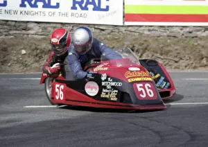 Images Dated 22nd March 2021: Bill Copson & Rick Roberts (Ireson Honda) 1993 Sidecar TT