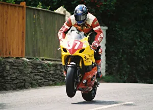Images Dated 11th August 2018: Craig Atkinson (Suzuki) 2004 Production 1000 TT