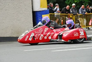 Images Dated 8th June 2018: Craig Melvin & Stuart Christian (Suzuki) 2018 Sidecar TT