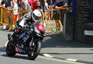 Images Dated 6th June 2016: Craig Neve (Kawasaki) 2016 Supersport TT