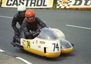 Images Dated 12th October 2018: Crawford Martindale & B Forest (BSA) 1974 750 Sidecar TT