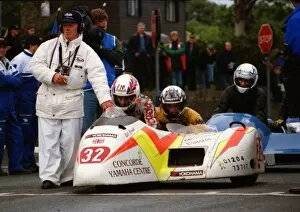 Images Dated 9th March 2018: Bill Crook & Lee Patterson (Jacobs FZR) 1996 Sidecar TT