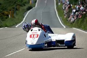 Bill Currie & Philip Bridge (Yamaha) 2007 Sidecar TT