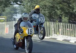 Seeley Prints: Cyril Crosby (Seeley) and John Cowie (Dresda) 1971 Senior Manx Grand Prix