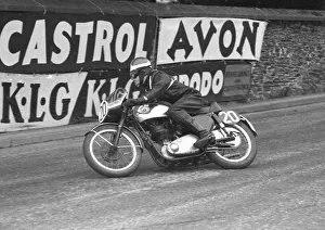 Images Dated 3rd January 2022: D J Hunt (BSA) 1955 Senior Clubman TT