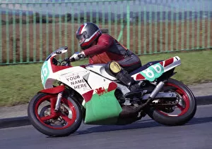 Images Dated 25th July 2020: Dafydd Owen (Yamaha) 1990 Lightweight Manx Grand Prix