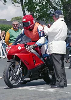 Images Dated 2nd July 2020: Damien Brady (Yamaha) 2002 Production 1000 TT