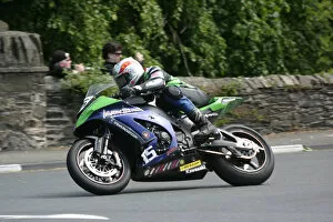 Images Dated 13th May 2020: Dan Kneen (Kawasaki) 2011 Superbike TT