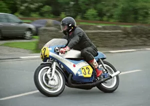 Images Dated 8th August 2021: Danny Pullen (Suzuki) 2000 Classic TT