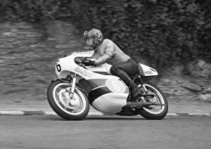 Images Dated 31st May 2021: Danny Shimmin (Harrison Yamaha) 1975 Junior Manx Grand Prix