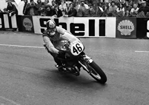 Images Dated 16th February 2018: Danny Shimmin (Suzuki) 1971 Production TT