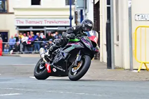Darren Cooper (Kawasaki) 2015 Newcomers Manx Grand Prix