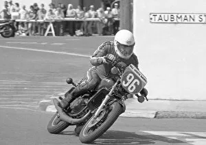Images Dated 27th April 2022: Dave Auckland (Yamaha) 1984 Production TT