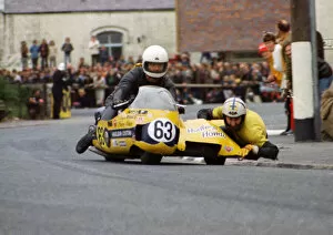 Images Dated 27th January 2022: Dave Bexley & B Tyler (Hadleigh Honda) 1974 750sc TT