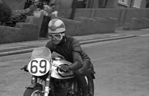 Images Dated 30th September 2020: Dave Chadwick (Norton) 1956 Junior TT