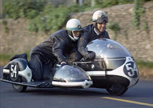 1971 500 Sidecar Tt Collection: Dave Dickinson &s Cooper (BMW) 1971 500 Sidecar TT