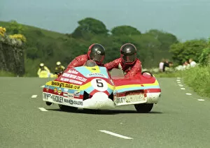 Dave Hallam Gallery: Dave Hallam & Barry Dunn (Yamaha) 1987 Sidecar TT