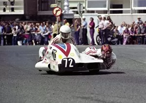 Images Dated 12th January 2018: Dave Houghton & Chas Birks (BKS Konig) 1976 500cc Sidecar TT