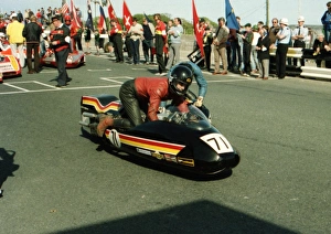 Images Dated 10th March 2018: Dave Houghton & Eddy Yarker (Reemaun) 1984 Sidecar TT